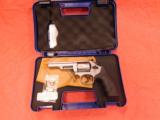 Smith and Wesson 66-8 Combat Magnum - 18 of 18