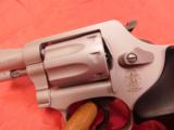 Smith and Wesson 317 Air Light - 7 of 15