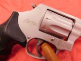 Smith and Wesson 317 Air Light - 3 of 15