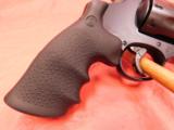 Smith and Wesson 327 TRR8 - 11 of 19