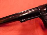 Smith and Wesson 17-K22 - 3 of 19