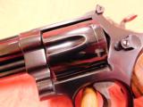 Smith and Wesson 57 No Dash - 3 of 20