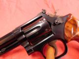 Smith and Wesson 19 Combat Magnum - 3 of 22