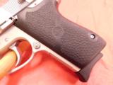 Smith and Wesson 3913 - 5 of 17