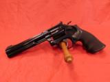 Smith and Wesson 17-7 - 1 of 22