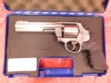 smith and wesson 627-2 - 1 of 16