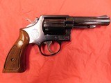 smith and wesson 10-6 - 3 of 25