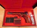 browning medalist 22 pistol - 1 of 15