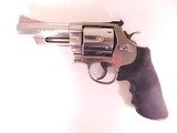Smith and wesson 629-5 - 3 of 13