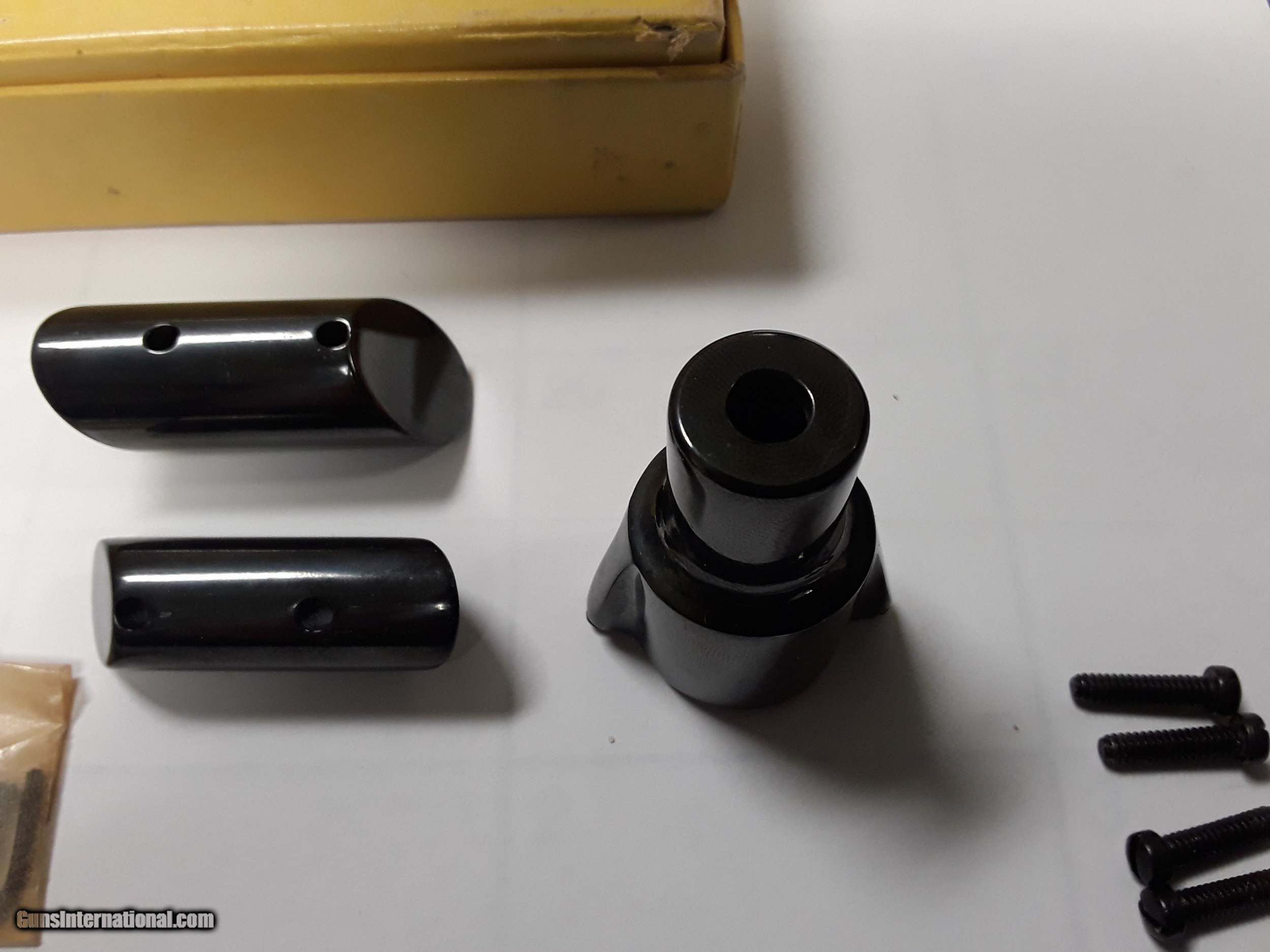 HIGH STANDARD TROPHY PISTOL WEIGHTS W/ACCESSORIES AND ORIGINAL BOX