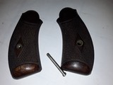 SMITH & WESSON I FRAME WOOD GRIPS HAND EJECTOR - 2 of 8