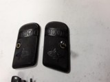 COLT ORIGINAL 1908 VEST POCKET 25AUTO GRIPS & MICS. PARTS - 2 of 4
