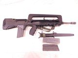 Famas Bullpup rifle - 1 of 16