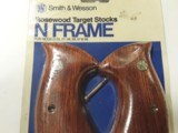 SMITH & WESSON FACTORY N-FRAME ROSEWOOD TARGET STOCKS NOS CARDED - 4 of 5