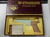 HIGH STANDARD 22CAL PISTOL BOX 5-1/2" TROPHY - 1 of 6