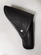 BIANCHI #16 LINED FLAP HOLSTER FOR S&W K-FRAME 4" BASKET WEAVE - 1 of 6