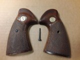 COLT PYTHON GRIPS - 1 of 4