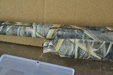 Benelli Super Black Eagle 3 RealTree Max 5 12 Gauge 28'' LNIB - 4 of 15