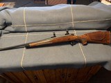 REMINGTON 700 BDL CUTOM DELUXE - AS NEW - FACTORY BOX & MANUALS - 2 of 14