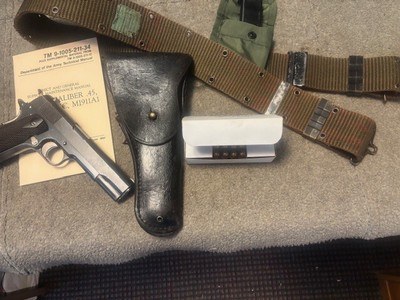 COLT 1911 WWI - 1918 - EXTRAS - Image 1 of 11