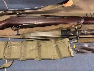 SPRINGFIELD ARMORY M1 GARAND-WWII-1945-ORIGINAL BARREL-SA CARTOUCHE - Image 13 of 14