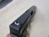 Glock 22 Gen 3 40 S&W 4.49" barrel NEW - 2 of 4