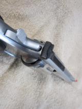 Smith & Wesson S&W Model 686 4" barrel.357 Magnum - 5 of 7