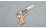 Colt 1911 - WWII Commemerative - 1 of 9