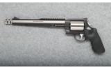 Smith & Wesson - 500 Bone Collector - 2 of 4