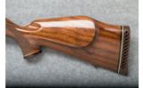 Weatherby Mark V (German) - .30-06 SPRG - 7 of 9
