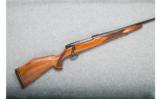 Weatherby Mark V (German) - .240 WBY Mag. - 1 of 9