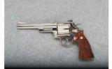 Smith & Wesson Model 29-2 (Nickel) - .44 Mag. - 2 of 4