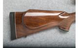 Remington 700 BDL (Left Hand) - 7mm Rem Ultra Mag. - 7 of 9