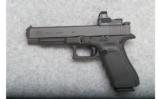 Glock Model 35 - .40 S&W - 2 of 4