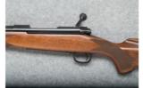 Winchester M70 Classic Sporter - .300 Win. Mag. - 5 of 9
