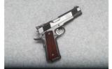 Les Baer Custom 1911 - .45 ACP - 1 of 4