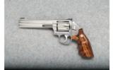 Smith & Wesson 617 Revolver - .22 Cal. - 2 of 3