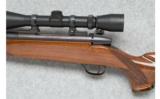 Weatherby Mark V (Japan) - .300 WBY Mag. - 6 of 9