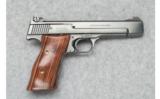 Smith & Wesson Model 41 - .22 LR - 1 of 4