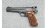 Smith & Wesson Model 41 - .22 LR - 2 of 3