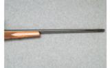 Weatherby Vanguard Rifle - .300 Win. Mag. - 4 of 7