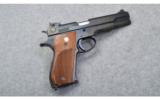 Smith & Wesson ~ Mod. 52-1 ~ .38 Spl. - 1 of 4