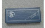 Smith & Wesson ~ Model 67 ~ .38 Spl. - 5 of 7
