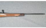 Weatherby ~ Mark V ~ .300 WBY Mag - 4 of 9