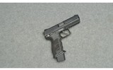 H&K ~ P30L ~ .40 S&W. - 1 of 3