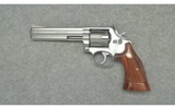 Smith & Wesson ~ Model 686-2 ~ .357 Mag. - 3 of 4