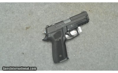 Sig Sauer ~ P229 ~ 9mm