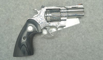 Colt
Python No 343 of 500
.357 Mag.