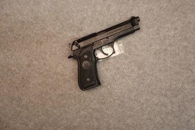 Beretta ~ M9 ~ 9mm