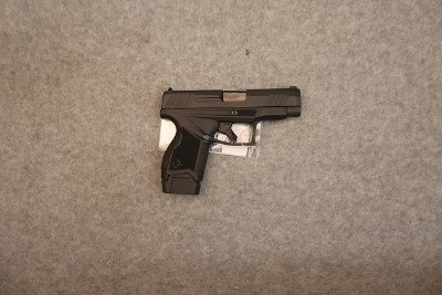 Taurus ~ Gx4XL ~ 9mm